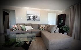 Bay-Side Apartment, Gordon'S Bay